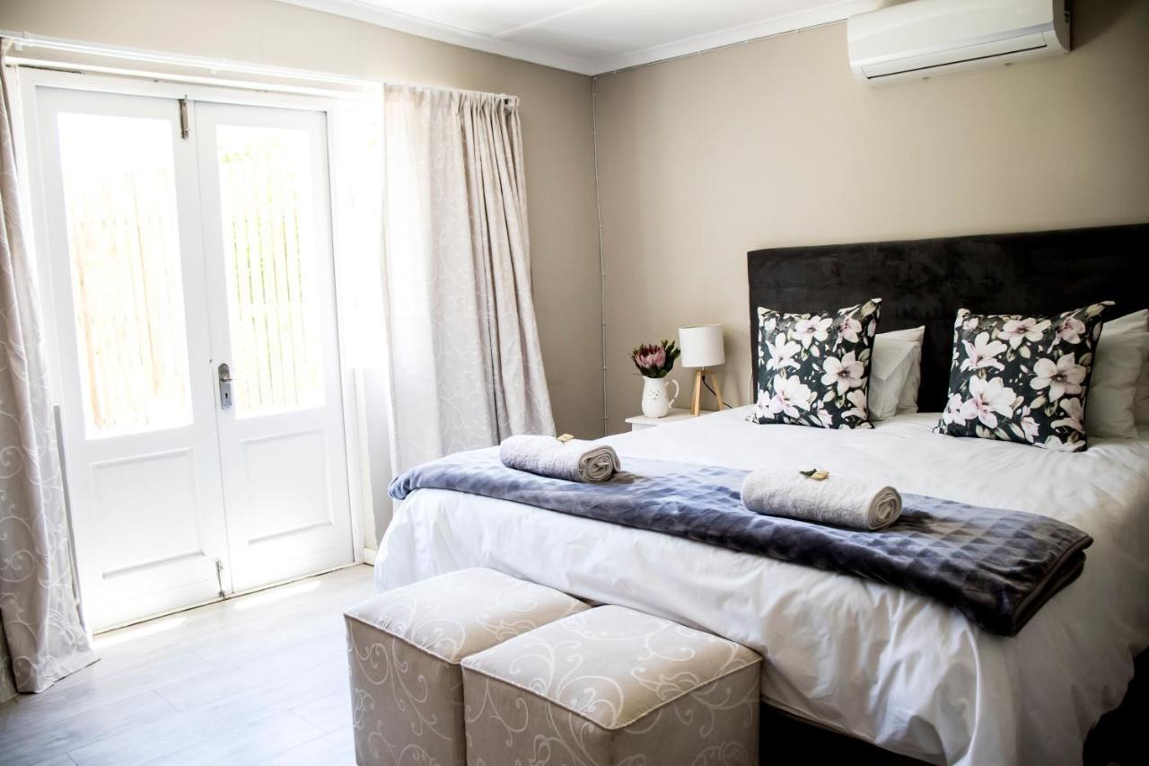 The Grey House Villa โบฟอร์ตเวสต์ ภายนอก รูปภาพ