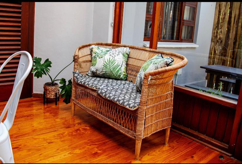 The Grey House Villa โบฟอร์ตเวสต์ ภายนอก รูปภาพ